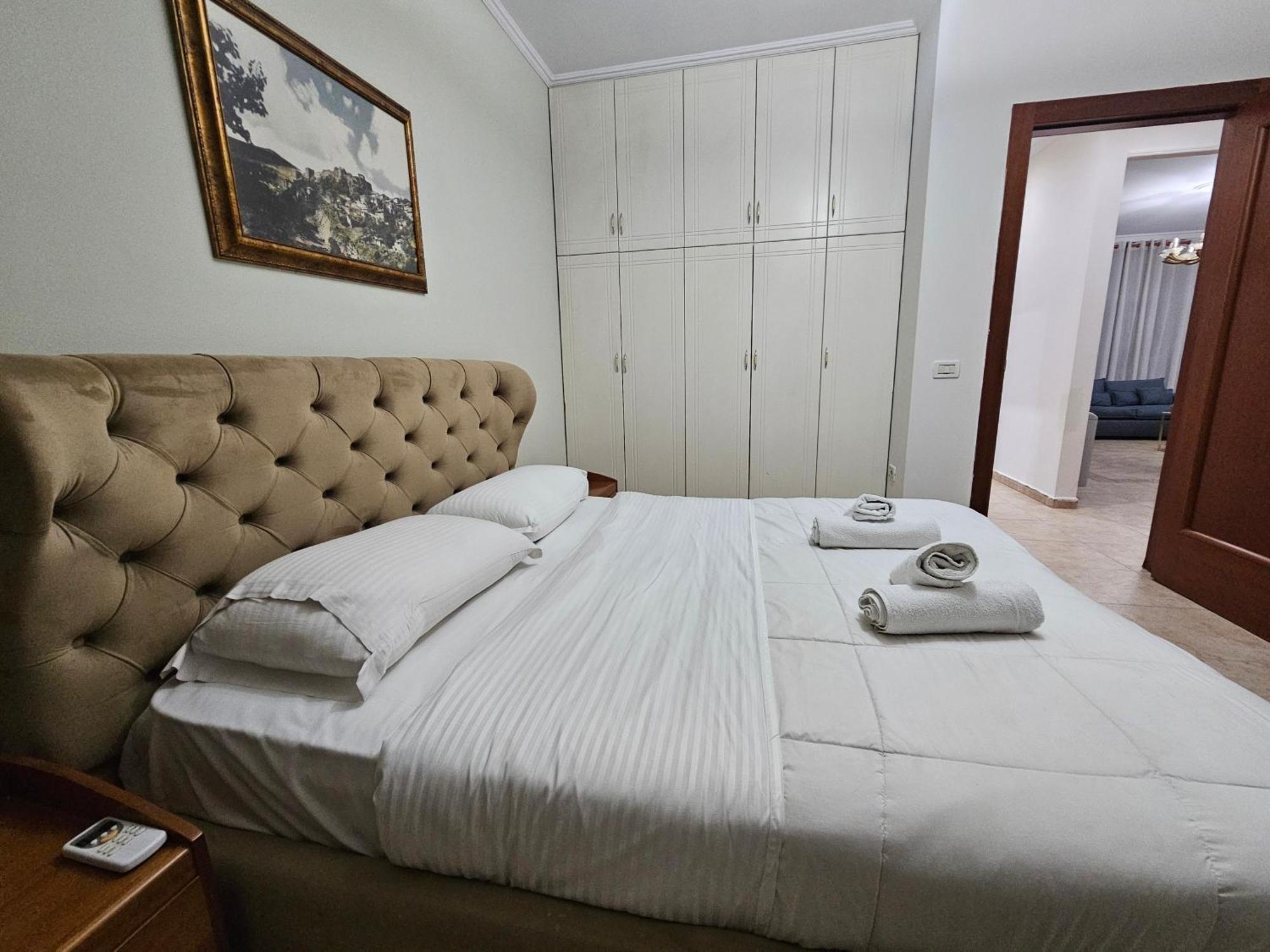 Skanderbeg Square Explorer Apartments Τίρανα Εξωτερικό φωτογραφία